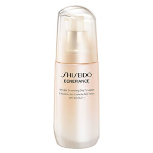 Shiseido Benefiance Wrinkle Smoothing Day Emulsion SPF20