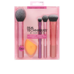 Makeup Must Haves Set