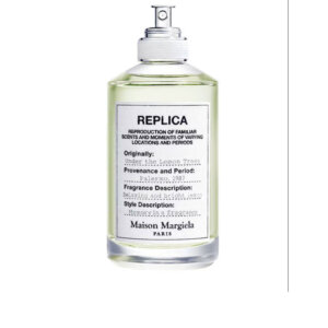 Replica Under The Lemon