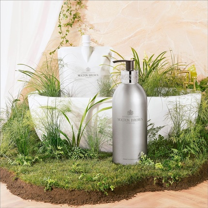 Coastal Cypress & Sea Fennel Infinite Bottle Bath & Shower Gel Coastal Cypress And Sea 2
