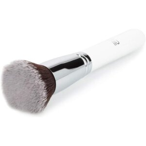 Flat Top Kabuki Brush