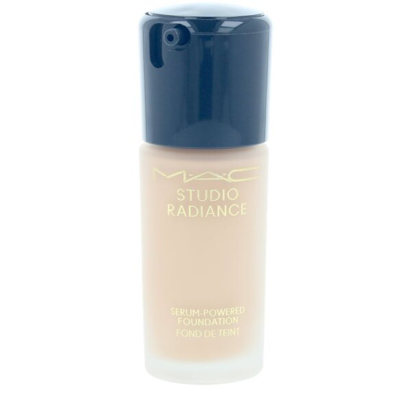 Studio Radiance Serum Powered Foundation 30 ml Studio Radiance Serum Powered Jumestuskreem