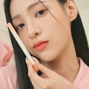 Rom&nd Mate Pencil - matte lip liner 0,5 g