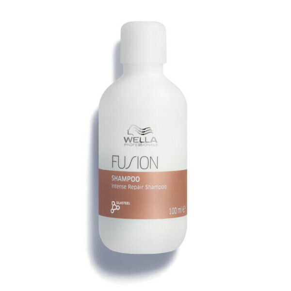 Wella Professional Intensely restorative shampoo for damaged hair Fusion ( Intense Repair Shampoo)