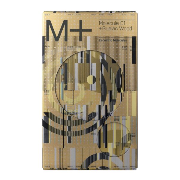 Escentric Molecules Molecule 01 + Guaiac Wood EDT