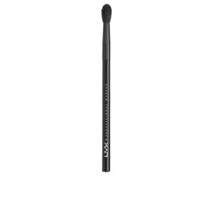 Pro Brush Crease 1