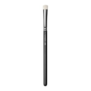 MAC Eye Shader Brush