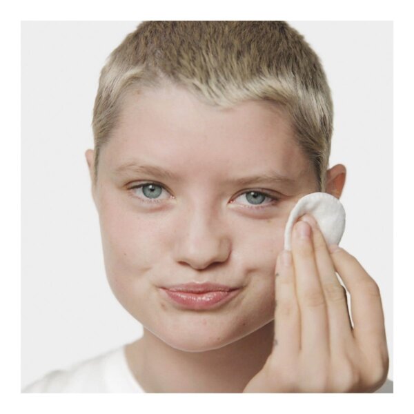 Clinique Clarifying Lotion 1.0 Twice A Day Exfoliator 400 ml Clinique Clarifying Lotion 1.0 Twice A Day Exfoliator 400 ml