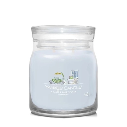 A Calm & Quiet Place Signature Candle 368 g