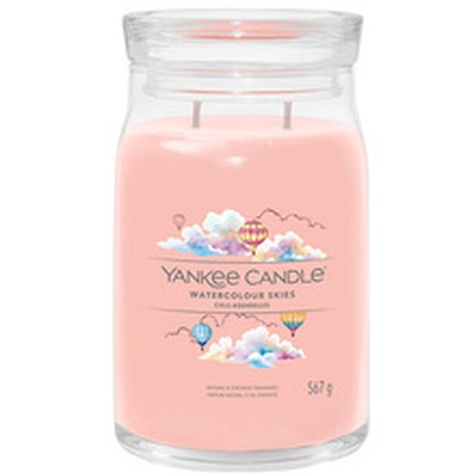 Watercolor Skies Signature Candle 567 g