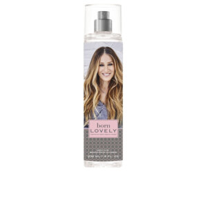 Sarah Jessica Parker Born Lovely kehasprei