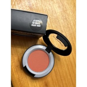 MAC Powder Kiss Matte Eye Shadow 1,5 g