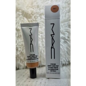 Mac Strobe Dewy Meigitoode