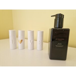 Jo Malone seep